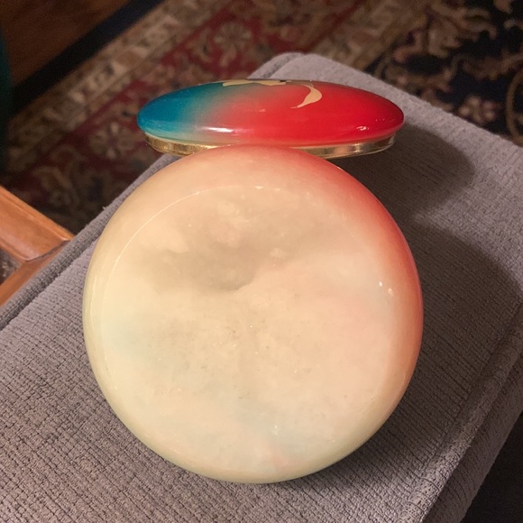 Vintage alabaster stone trinket box - Picture 3 of 3